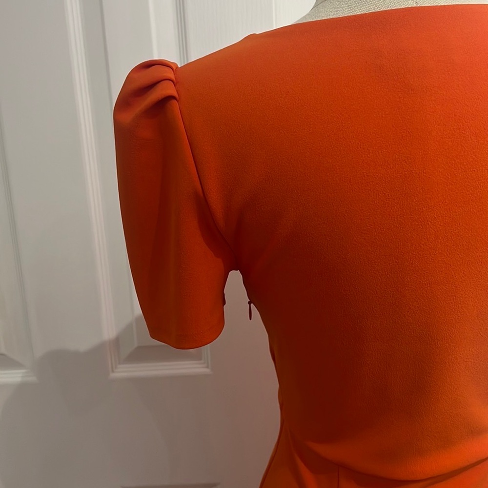 Express V-Neck Puff Sleeve Faux Wrap Sheath Midi Dress - Picture 5 of 6